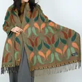 Chal jacquard de cachemira étnico retro con flecos para mujer en verde y naranja - Estilo Jacquard de Cachemira con Borlas / Cian Oscuro y Rojo