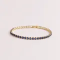 Elegantes goldfarbenes Tennisarmband mit lebhaften runden tiefblauen Zirkonia-Steinen - Gold-Blau