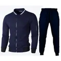 Survêtement homme bleu marine avec veste matelassée et pantalon de sport assorti - Haut et pantalon bleu marine