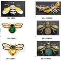 Collection of alloy bee brooches with rhinestones and enamel details - Six-Piece Set Bee Shape Alloy Brooch (Bee Six-Piece Set)