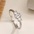 Eleganter verstellbarer Silberring mit Zirkonia im Marquise- und Rundschliff - Einstellbar Offen / Silber (14845)