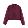 Giacca bomber bordeaux da donna con colletto alla coreana, tasche grandi e bottoni - Taglia S / Borgogna