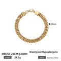 Detailansicht eines 8 mm breiten goldenen Herrenarmbands aus geflochtenem Stahl - MB055-22cm-8.0mm-24.3g-Gold