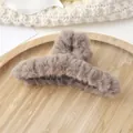 Grande pince à cheveux en fausse fourrure taupe pour un style élégant - Kaki 2 (Taupe)