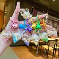 Zeven kleurrijke acryl schelp sleutelhangers met belletjes en vloeibare zandvulling. - Kleur hardware [Willekeurig] Kleine wulk + wulk / Karabijnsluiting Stijl