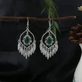 Orecchini etnici vintage in argento con pietra verde e nappe a piuma. - Stile Verde Argento (E8777/银绿)