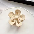 Molla per capelli a fiore opaco traforato in color crema beige per donna - Caffè latte