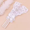 Elegante diadema de encaje blanco para bebé con lazo de satén y banda elástica para niña - Estilo Lazo de Satén y Encaje Calado (MB5254)