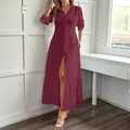 Elegante abito lungo bordeaux a maniche lunghe con bottoni e spacco laterale da donna - S / Borgogna