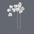 Elegant bridal hair pin featuring delicate white flowers and silver wave pins for wedding - Floral Commuter Simple Style (HS-J6680S)