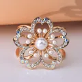 Boucle de foulard fleur dorée élégante avec perles factices et strass brillants - Rose de Perle Dorée (DY0003)