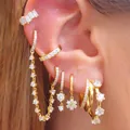 Boucles d'oreilles élégantes en cuivre plaqué or avec zircons cubiques brillants - Ensemble de 6 Boucles d'Oreilles en Cuivre avec Zirconia - Oreille Droite Dorée (JQH019-1-43-3-58-2-82-3-222-1-287-2-Oreille Droite Dorée-6PCS) / 24K
