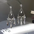 Boheemse geometrische kroonluchter oorbellen met zilveren kwastjes en kristallen hangers. - 60# Zilveren Stift - Zilver - Grijs