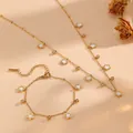 Parure de bijoux en acier titane doré avec étoiles blanches et strass brillants - Ensemble Collier & Bracelet Étoile (D205-O612) / Or Blanc