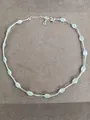 Collier ras-du-cou élégant argenté avec perles de zircon transparentes pour l'été. - Collier / Argent-Blanc