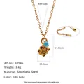Collar con colgante de flor en acero inoxidable bañado en oro de 18K y turquesa - Julio Flor (N3945_Gold_7) / Oro de 18K