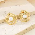 Elegant 18K gold-plated stainless steel flower stud earrings with central white pearl - Wrinkled Pearl Five-Petal Flower (KE114631-KFC)