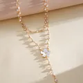 Elegante collana dorata a più strati con fiore in resina bianca e perle artificiali - Fiore Bianco (Doppio Strato) / Oro