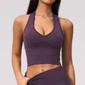 Nahtloser lila Halter-Yoga-Sport-BH mit Rippenstruktur für Fitness und Workout im Fitnessstudio - S / Oberteile / Pflaumenlila