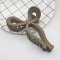 Matte brown ribbon-shaped hair claw clip for elegant and minimalist updo hairstyles - 13cm Big Bow-tie Style / Matte Light Coffee