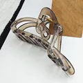 Elegant transparent brown amber pattern hair claw clip for women's stylish hairstyle - 12cm Heart Style / Jelly Color