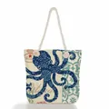 Detalle de bolsa de playa con estampado de pulpo vintage y asas de cuerda náutica - Estampado de Pulpo Vintage (ms4532b)