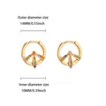 Orecchini a cerchio dorati con zirconi colorati, diametro esterno 14 mm dettaglio - Stile Cerchio Zirconia Colorata (E5831G-2)