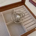 Élégante pince à cheveux en forme de rose argentée avec perle dans une boîte à bijoux - Fleur de Perle Argentée (21#)