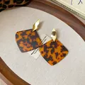 Vintage tortoiseshell patterned square dangle earrings featuring golden diamond studs - Coffee Square (2#)