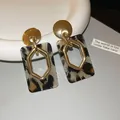 Orecchini vintage in resina leopardata con dettagli geometrici in metallo oro - 24# Ciondolo Rettangolare / Stampa leopardata Oro