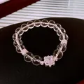 Makroansicht eines Kristallperlenarmbands mit exquisitem quadratischem Zirkonia-Blumenelement - 68# Armband (Mit exquisiter Geschenkbox) / Silber-Transparent