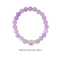 Elegantes Perlenarmband mit hellvioletten Steinperlen und einem weißen Kristall - Stil 42 / Lila