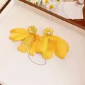 Pendientes de flores de tela amarilla estilo bosque con centros de cuentas delicadas - Estilo de Lentejuelas de Pétalos de Tul(84#) / Amarillo