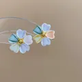 Elegantes pendientes de flor de cinco pétalos en tonos pastel con centro dorado - Estilo de Flor Irdiscente de Cinco Pétalos (119# Poste de Plata) / Dorado/Multicolor