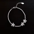 Elegante bracciale di fiori in argento di lusso con zirconi scintillanti per gioielli donna - Stile Triplo Fiore 26# (HB285-2)