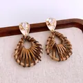 Böhmische gewebte Rattan-Ohrringe in Tropfenform mit funkelnden Zirkon-Goldsteckern - Gold & Kaffee (925 Sterling Silber Ohrstecker)