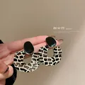 Retro hollow geometric earrings with black and white leopard pattern and silver needle - Black (10#)