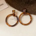 Pendientes de aro redondos vintage marrones con textura de bambú y carey - Estilo Redondo de Bambú Carey Retro (63#) / Marrón
