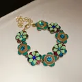 Vintage style colorful flower bracelet with sparkling rhinestones in a gold-tone finish - Bracelet (46#) / Gold-Green
