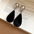Vintage black velvet waterdrop earrings with silver needle posts for autumn and winter - Water Drop Earrings (WE5069-1) / Silver-Black