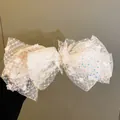 Eleganter mehrlagiger Netz-Schleifen-Haarclip mit Pailletten und Blumen in Creme - Rosa