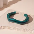 Bracelet jonc ondulé en acrylique avec finition marbrée vert émeraude artistique - Vert (42#)