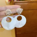 Elegant gold shell stud earrings with large white marble-patterned round pendants - 69# Silver Needle - Silver - Shell