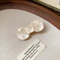 Elegant cream resin bow hair clip with marbled pearlescent finish for stylish women styling - Geometric Style (13#)