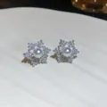 Sparkling snowflake stud earrings with a central white pearl and pavé rhinestones. - Silver Post Gray Pearl Snowflake (32#)