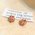 Pendientes de botón con flor de cristal multicolor y agujas de plata para mujeres - Estilo de poste de pendiente de plata / Dorado (Multicolor)