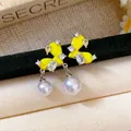 Woudstijl gele vlinder oorbellen met zilveren naalden en elegante parel kwastjes - 925 Sterling Zilver Stift - Vlinder Emaille Kunstparel Hanger Stijl (51)