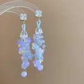 Elegante paarse bloem glas druif kwastje oorbellen met vierkante kristallen in bosstijl - 925 Sterling Zilver Stift - Vierkante Zirconia Frosted Bloem Druiven Kwaster Stijl (37)