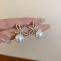 Elegante goldfarbene Schmetterlingsstecker mit Marquise-Kristallen und großen Perlen - Flower Pearl Style (17#) / Gold