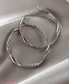 Elegant silver twisted diamond-cut hoop earrings for women stylish fashion accessory - Twist Rhombic (HE8275) / Silver